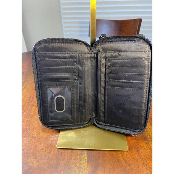 Preloved Vera Bradley Black Quilted Wallet/Crossbody - Picture 4 of 7